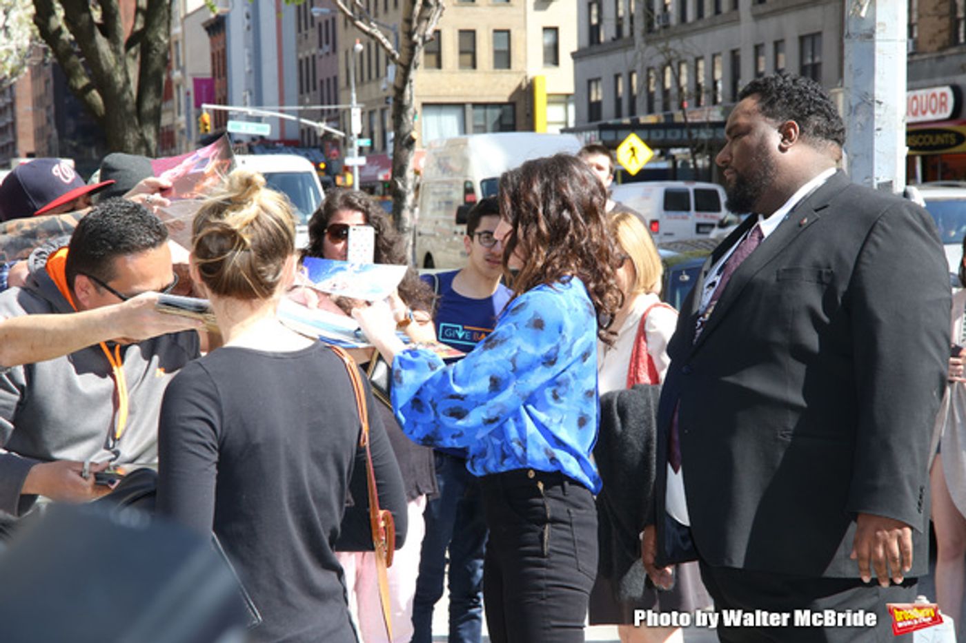 Photo Coverage: Tribeca Talks: Storytellers Welcomes Idina Menzel!  Image