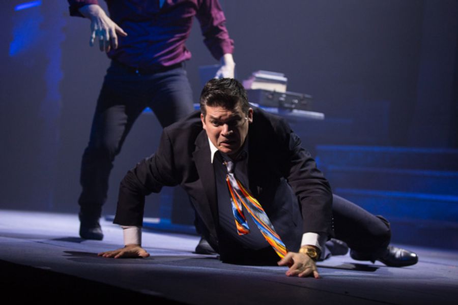Photo Flash: Exclusive First Look at Liz Shivener, Gregg Goodbrod and More in New Immersive GHOST THE MUSICAL Image