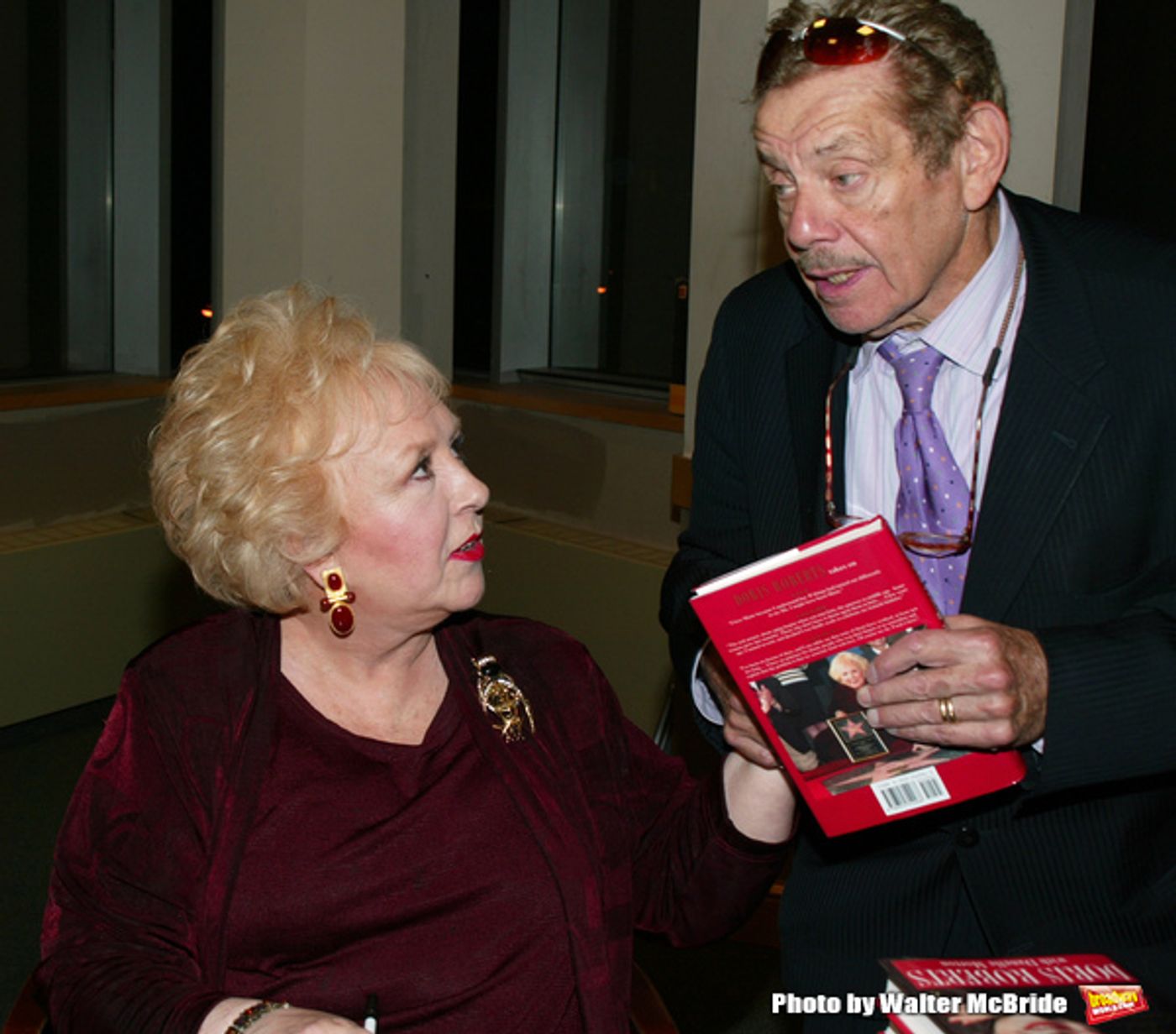 Photo Flash: Remembering Doris Roberts  Image