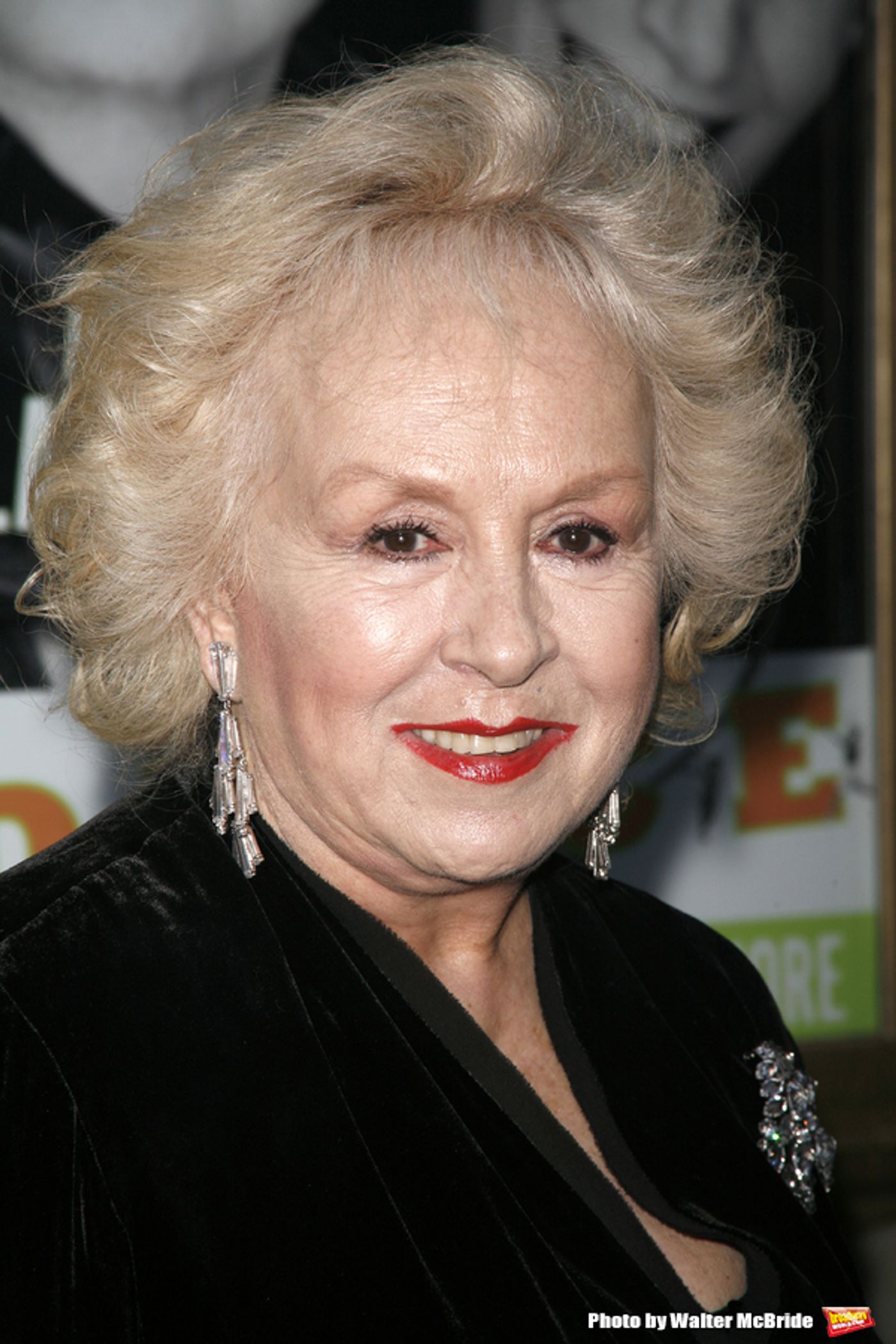 Photo Flash: Remembering Doris Roberts  Image
