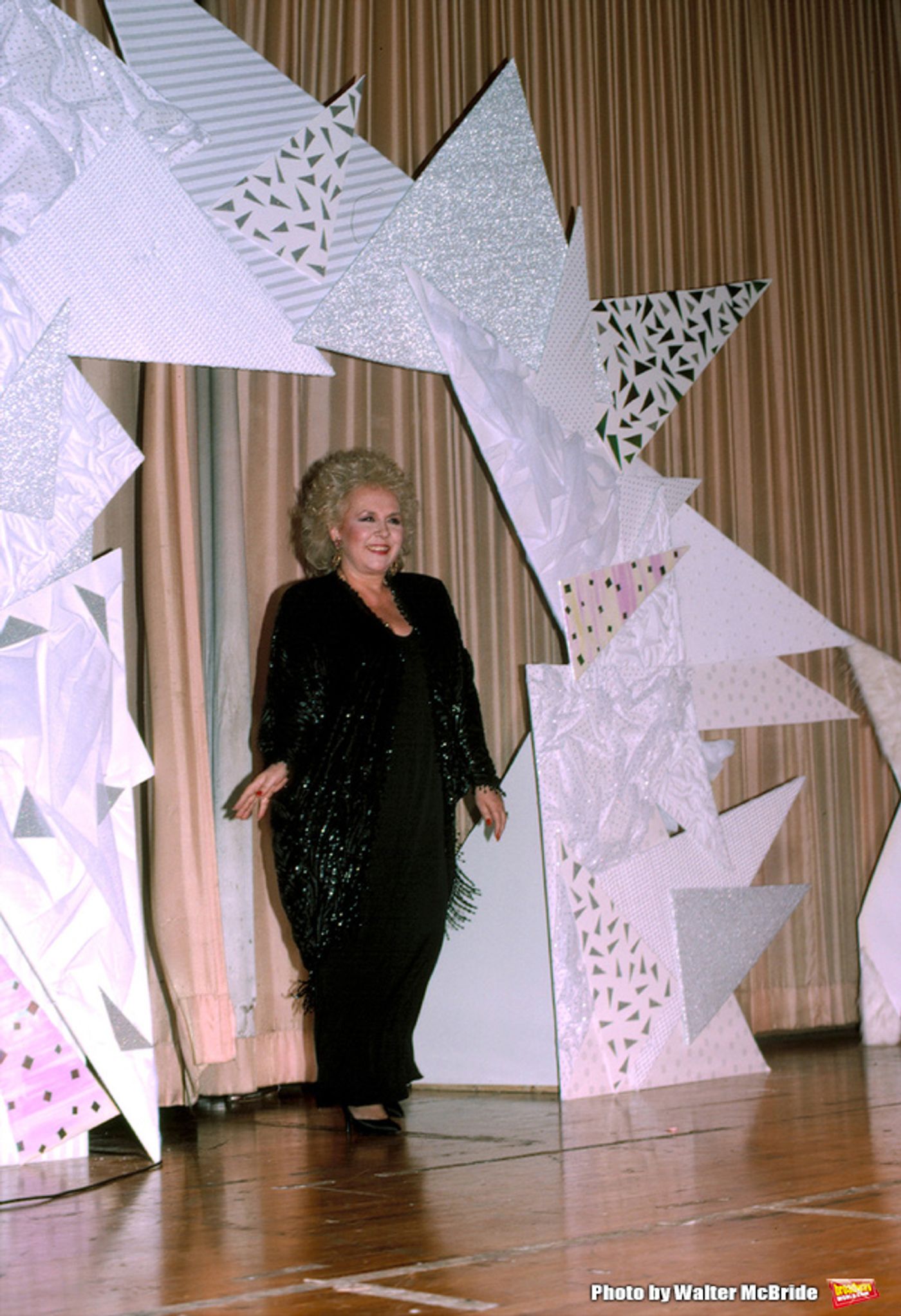 Photo Flash: Remembering Doris Roberts  Image