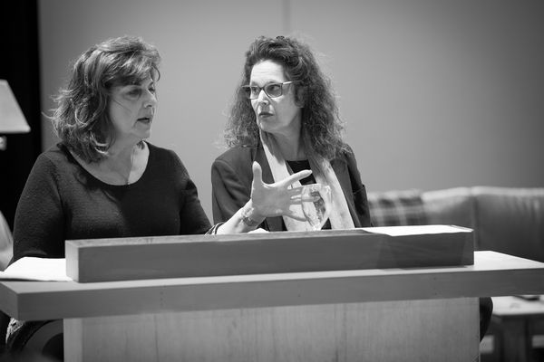 Caroline Aaron, Leslie Ayvazian  Photo
