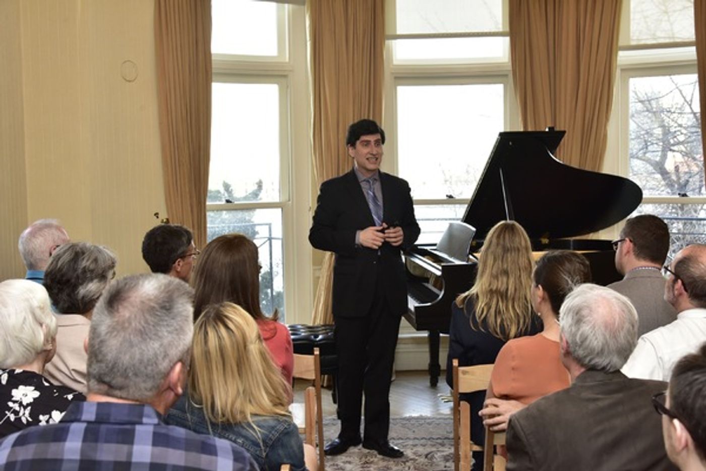 Photo Flash: Hershey Felder Offers Sneak Peek of Irving Berlin Solo Show at Subject's Former Home  Image