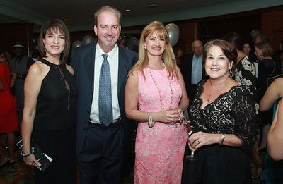 Lourdes Rey-Wilson and Jeff Wilson, Karen Fitzgerald and Perla Verdera Photo