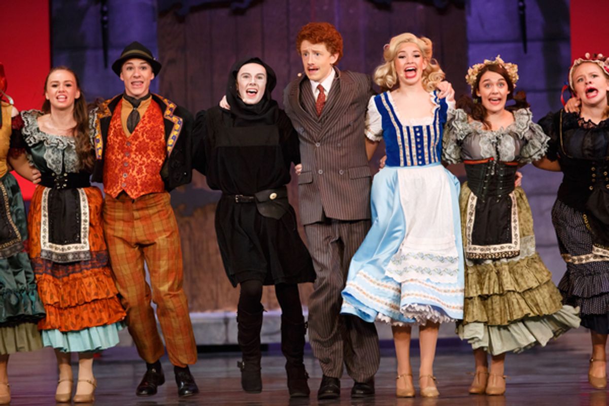 2016 Shuler Hensley Awards

Photo by www.BenRosePhotography.com at 