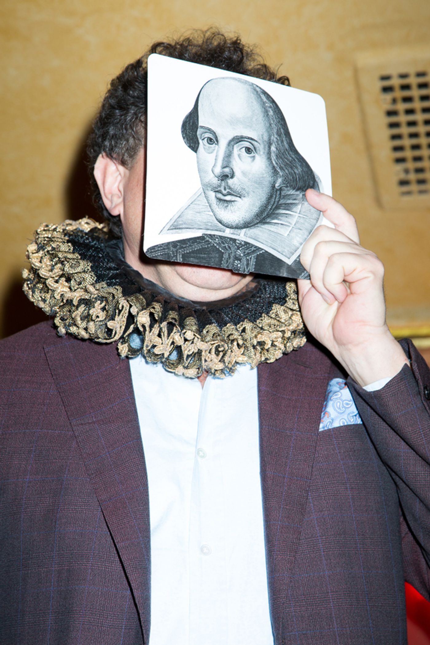 Photo Coverage: SOMETHING ROTTEN Celebrates First Year on Broadway with Shakespeare Selfie  Image