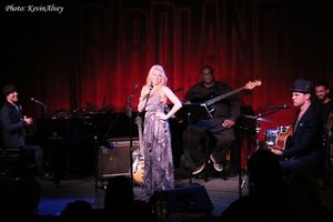 Matt Cusson, Megan Hilty, Chris Loftlin, Brian Gallagher and Jack DeBoe @ BroadwayWorld Matt Cusson, Megan Hilty, Chris Loftlin, Brian Gallagher and Jack DeBoe Photo