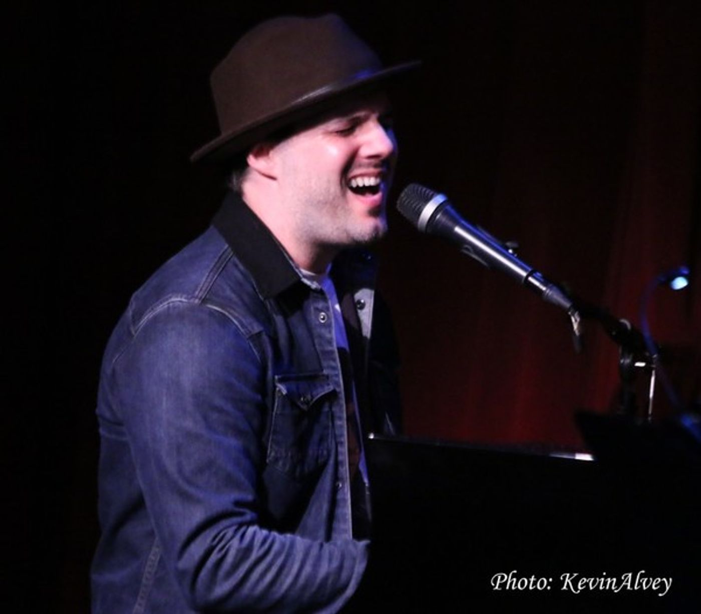 Photo Flash: Megan Hilty and More Perform in Birdland's THE MATT & BRIAN SHOW  Image