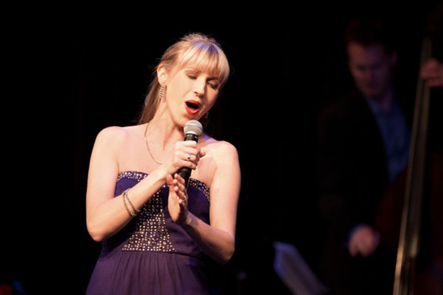 Photo Flash: Sneak Peek at Sara Jean Ford in 'DREAM OF NOW, DREAM OF THEM', Coming to Reilly Arts Center Image