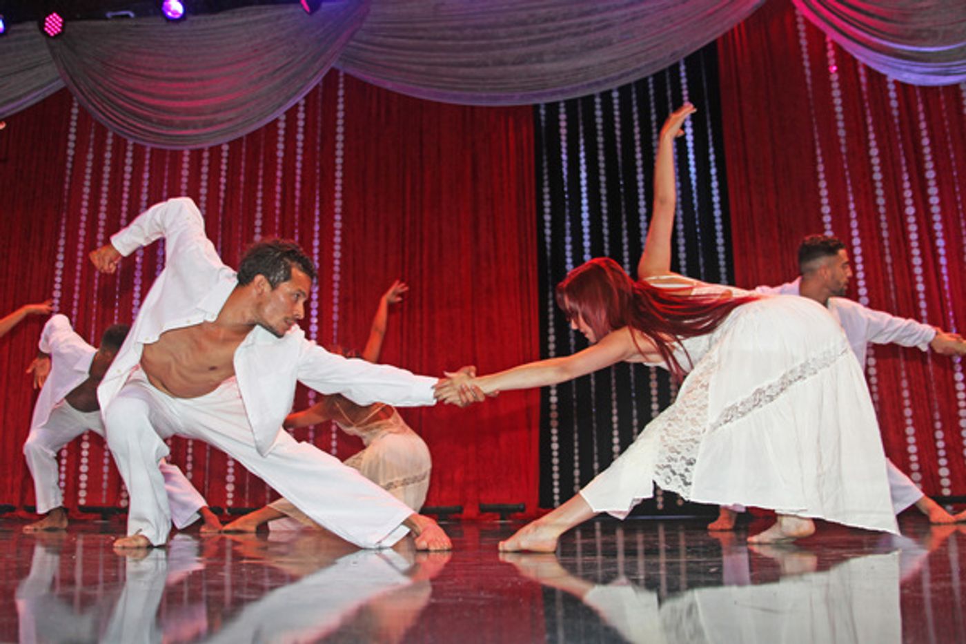 Photo Flash: Paula Abdul, Dick Van Dyke and More at Professional Dancers Society's 2016 Gypsy Awards Photo Flash: Paula Abdul, Dick Van Dyke and More at Professional Dancers Society's 2016 Gypsy Awards Image