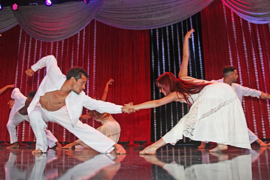 Photo Flash: Paula Abdul, Dick Van Dyke and More at Professional Dancers Society's 2016 Gypsy Awards Image