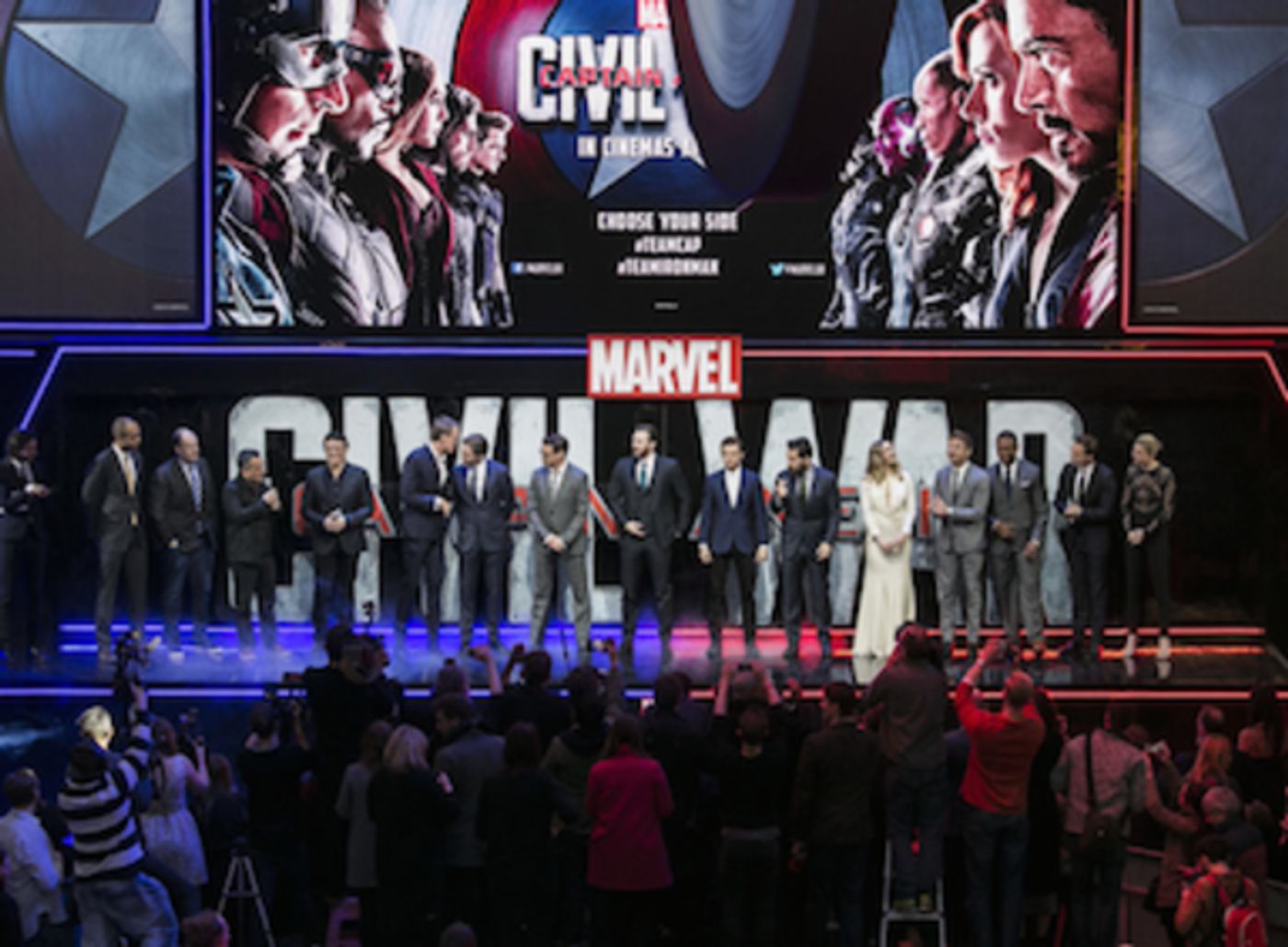 Photo Flash: Chris Evans & More Attend CAPTAIN AMERICA: CIVIL WAR London Premiere Photo Flash: Chris Evans & More Attend CAPTAIN AMERICA: CIVIL WAR London Premiere Image
