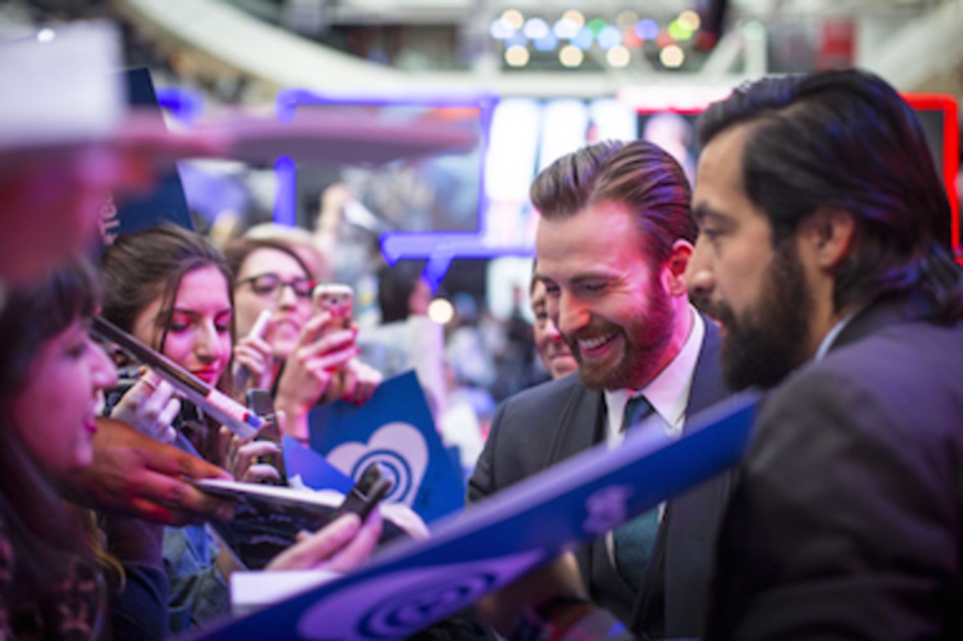 Photo Flash: Chris Evans & More Attend CAPTAIN AMERICA: CIVIL WAR London Premiere Photo Flash: Chris Evans & More Attend CAPTAIN AMERICA: CIVIL WAR London Premiere Image