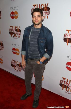 Jeremy Jordan  Photo