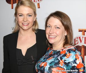 Melissa Joan Hart and sister  Photo