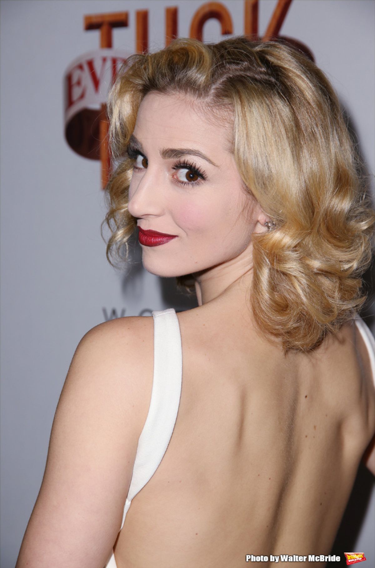 Jessica Lee Goldyn  at 