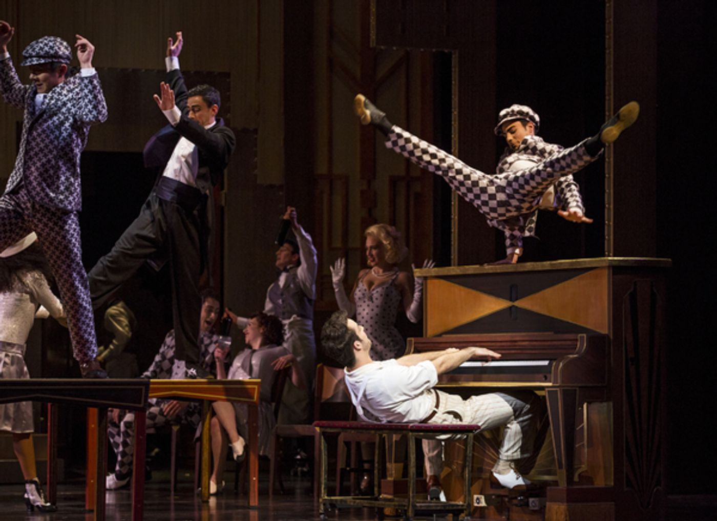 Photo Flash: Cirque du Soleil Soars on Broadway with PARAMOUR; First Look at Dazzling Production! Image