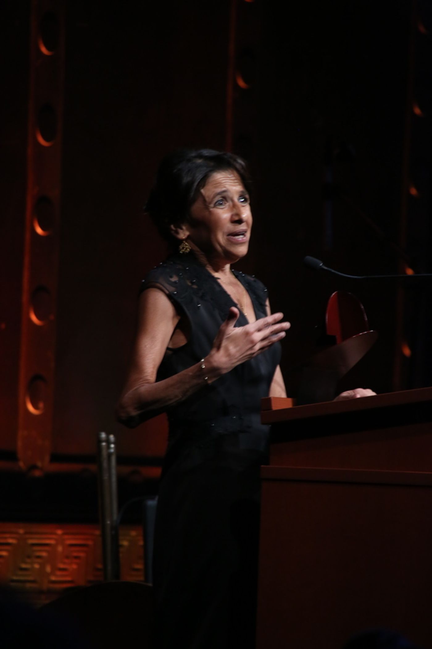 Photo Flash: Kathryn Hunter, Julie Taymor, Jonathan Cake and More Attend Theatre for a New Audience's Shakespeare Gala  Image