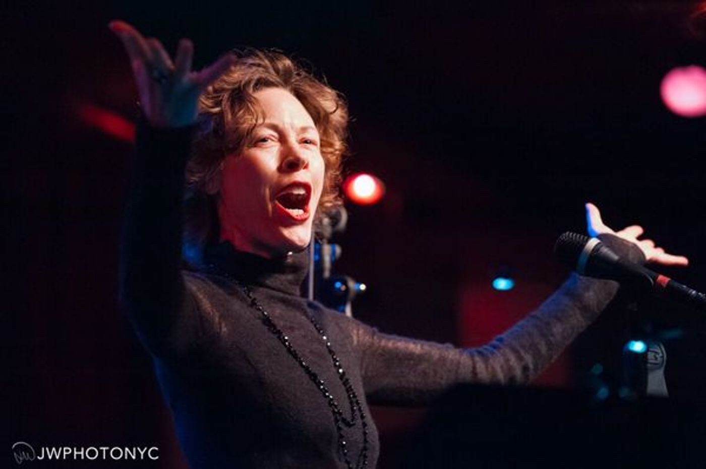 Photo Flash: Jonathan Brielle Brings I SAW BROADWAY to Birdland  Image