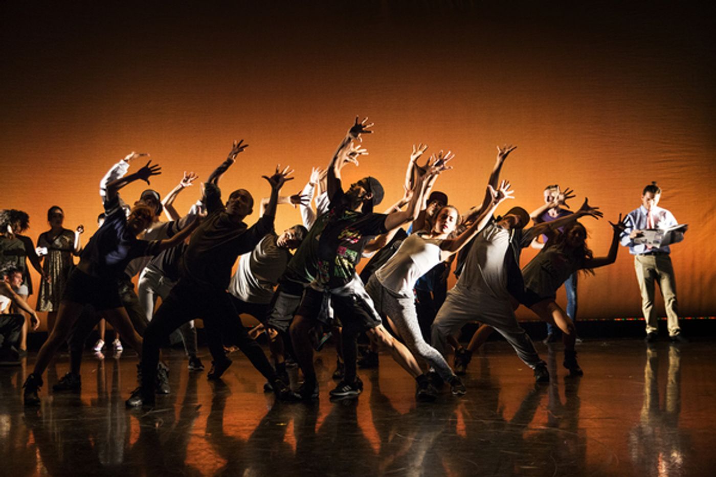 Photo Exclusive: First Look at R.Evolucion Latina's BOUNTIFUL: A TEACHER'S JOURNEY Photo Exclusive: First Look at R.Evolucion Latina's BOUNTIFUL: A TEACHER'S JOURNEY Image