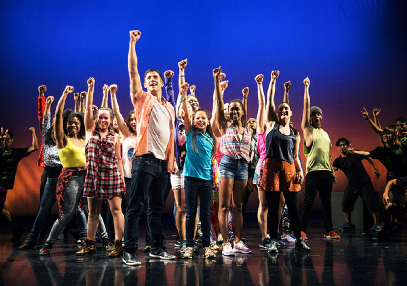 Photo Exclusive: First Look at R.Evolucion Latina's BOUNTIFUL: A TEACHER'S JOURNEY Photo Exclusive: First Look at R.Evolucion Latina's BOUNTIFUL: A TEACHER'S JOURNEY Image