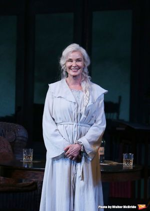  Jessica Lange  Photo