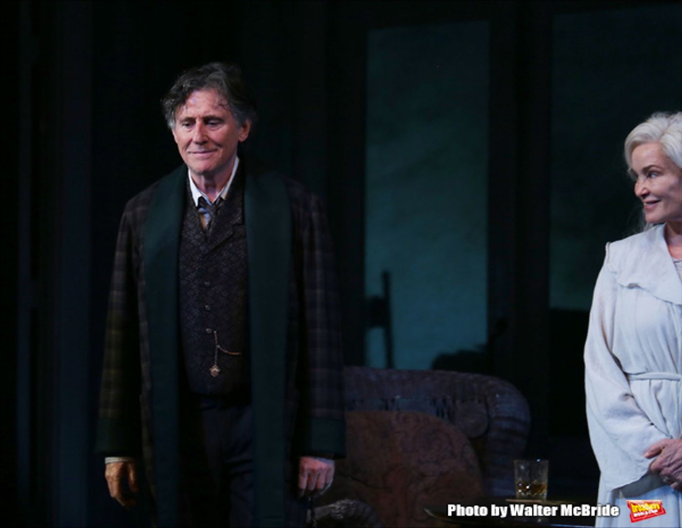 Photo Coverage: Jessica Lange, Gabriel Byrne & Company Take Opening Night Bows in LONG DAY'S JOURNEY INTO NIGHT  Image