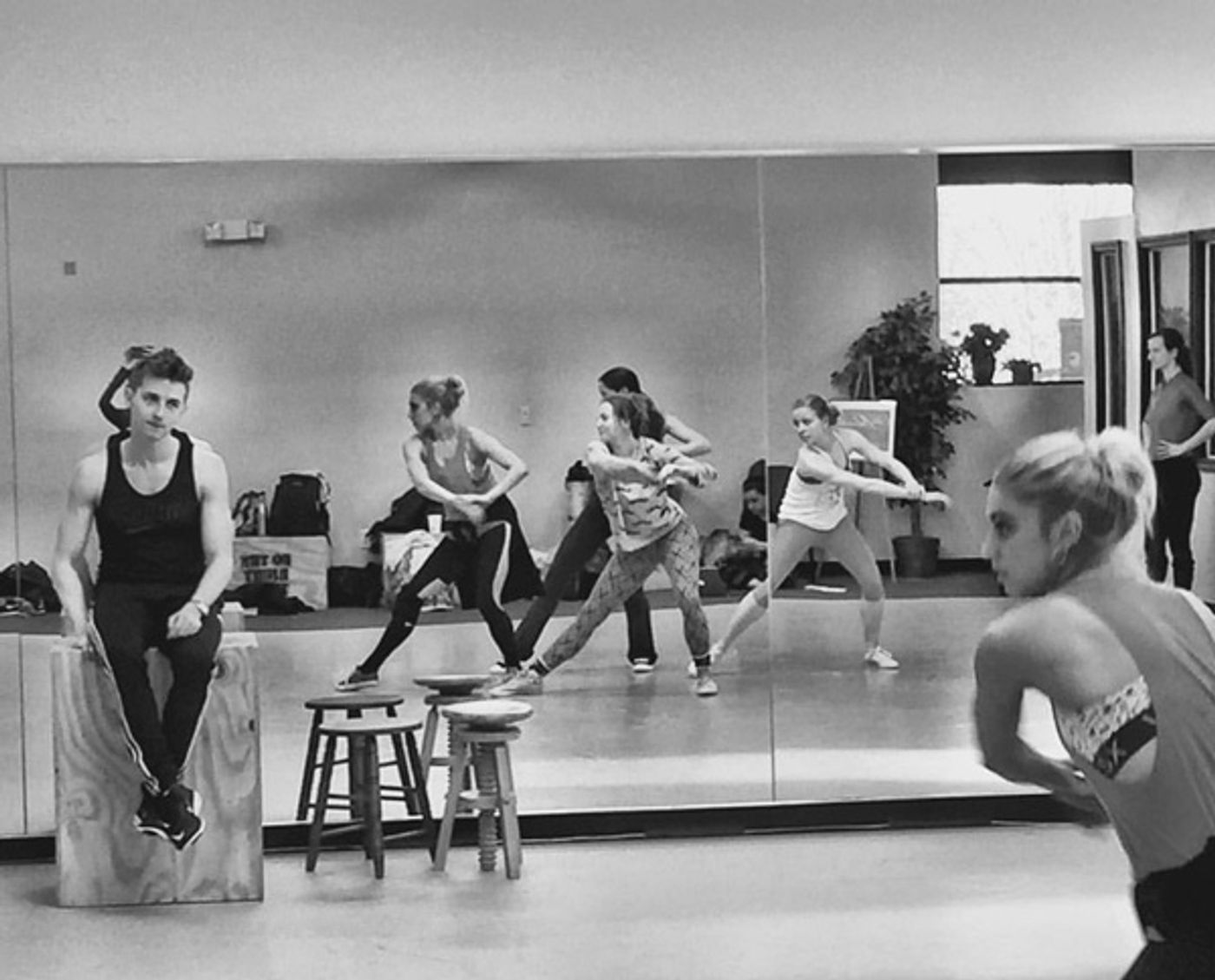 Photo Flash: First Look at Andrew Harper's Vaudeville Tribute SONG & DANCE Photo Flash: First Look at Andrew Harper's Vaudeville Tribute SONG & DANCE Image