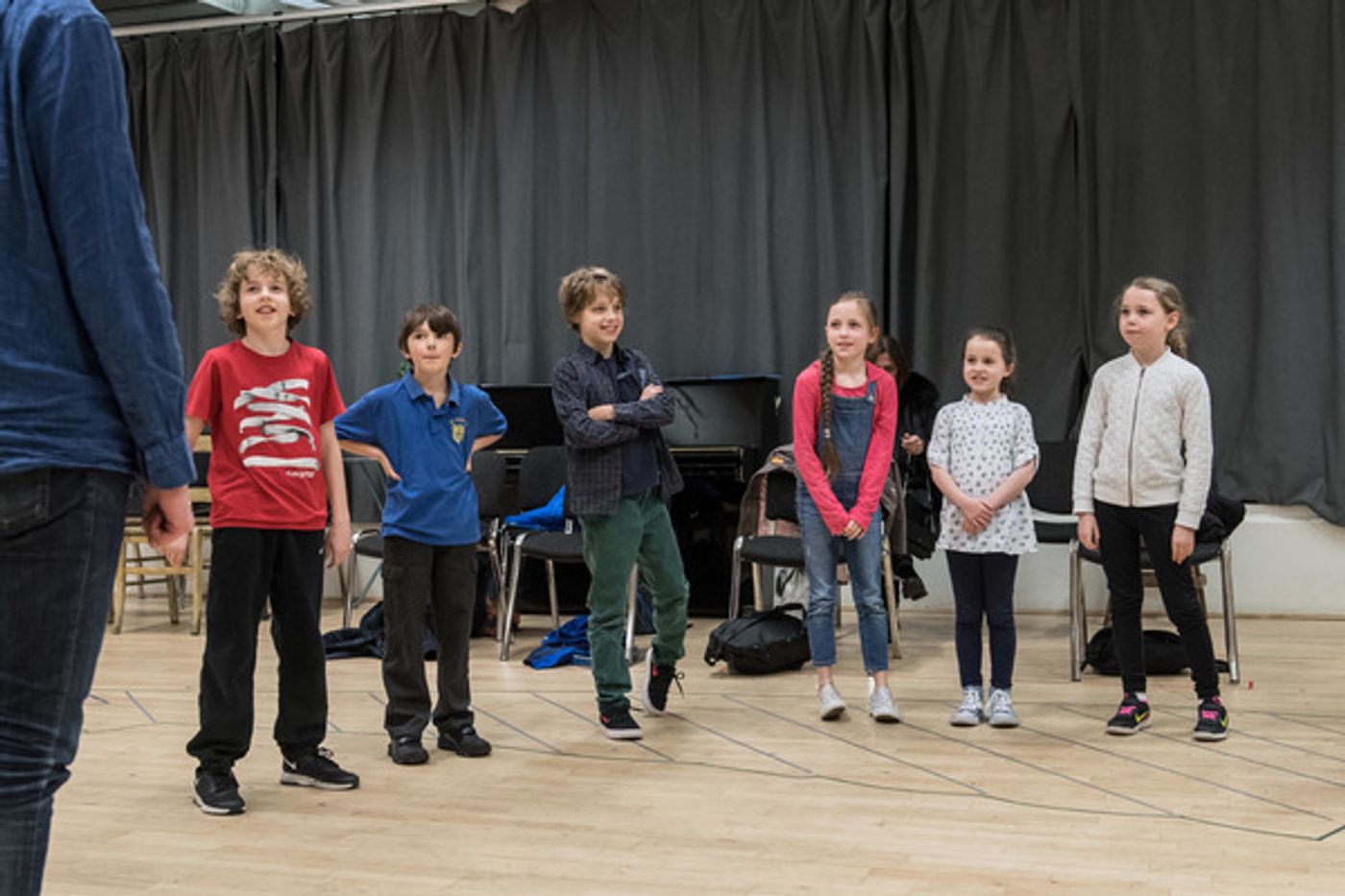 Photo Flash: In Rehearsal with Elizabeth McGovern, Ben Miles & More for National Theatre's SUNSET AT THE VILLA THALIA  Image