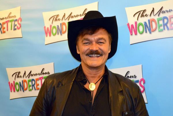 Photo Flash: THE MARVELOUS WONDERETTES Celebrates Opening Night with Christina Bianco and More  Image