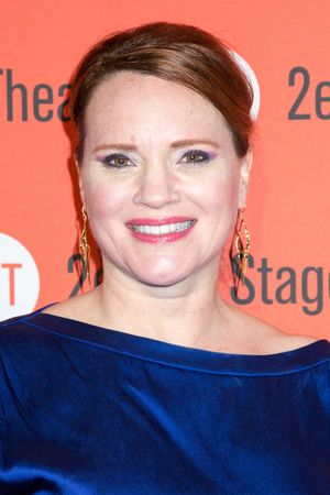 Jennifer Laura Thompson Photo