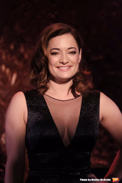 Laura Michelle Kelly Photo