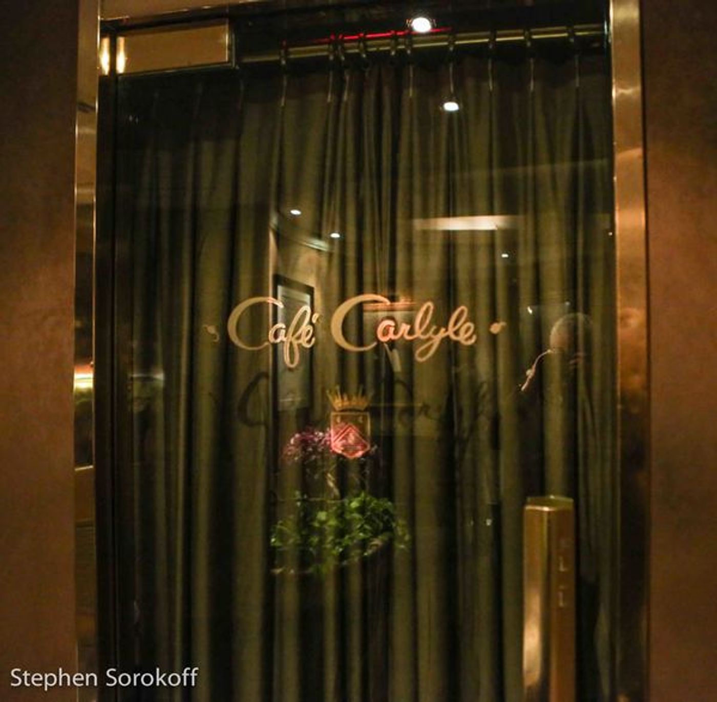 Photo Coverage: Megan Hilty Returns to Cafe Carlyle!  Image