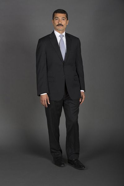 Khaled Nabawy as Anwar Sadat Photo