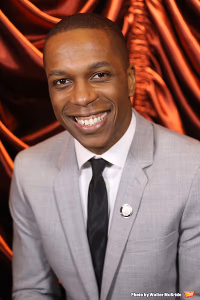 Leslie Odom Jr.  Photo
