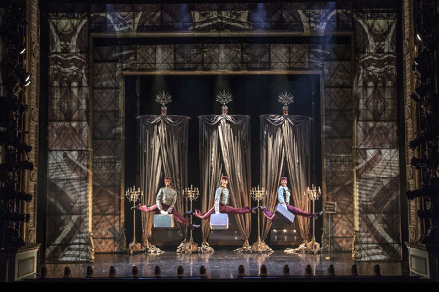 Photo Flash: First Look at Deborah Cox & More in World Premiere of JOSEPHINE at Asolo Rep  Image