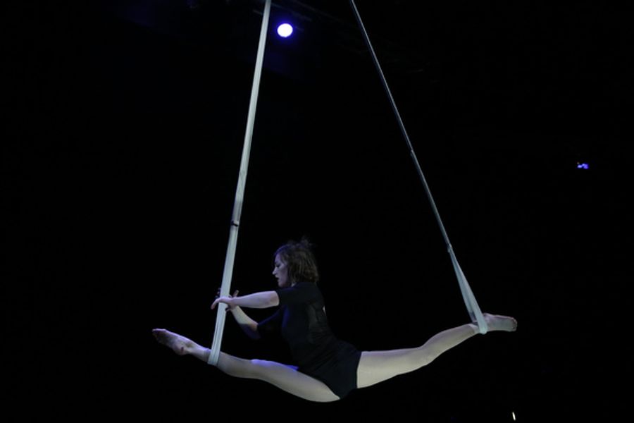 Photo Flash: First Look at Circa's CLOSER at Udderbelly Festival Image