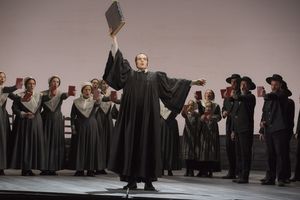 Dominic Armstrong and Opera Colorado Chorus Photo