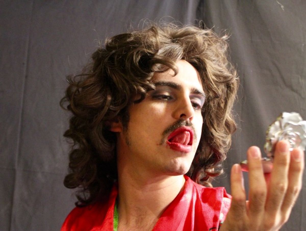 Bryan Kaplun as Buffalo Bill at 