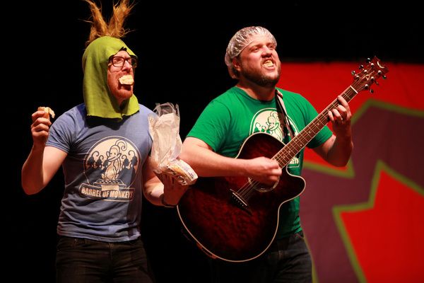 Barrel of Monkeys company members Rawson Vint and Curtis Williams perform 'Hot Dog Pr Photo