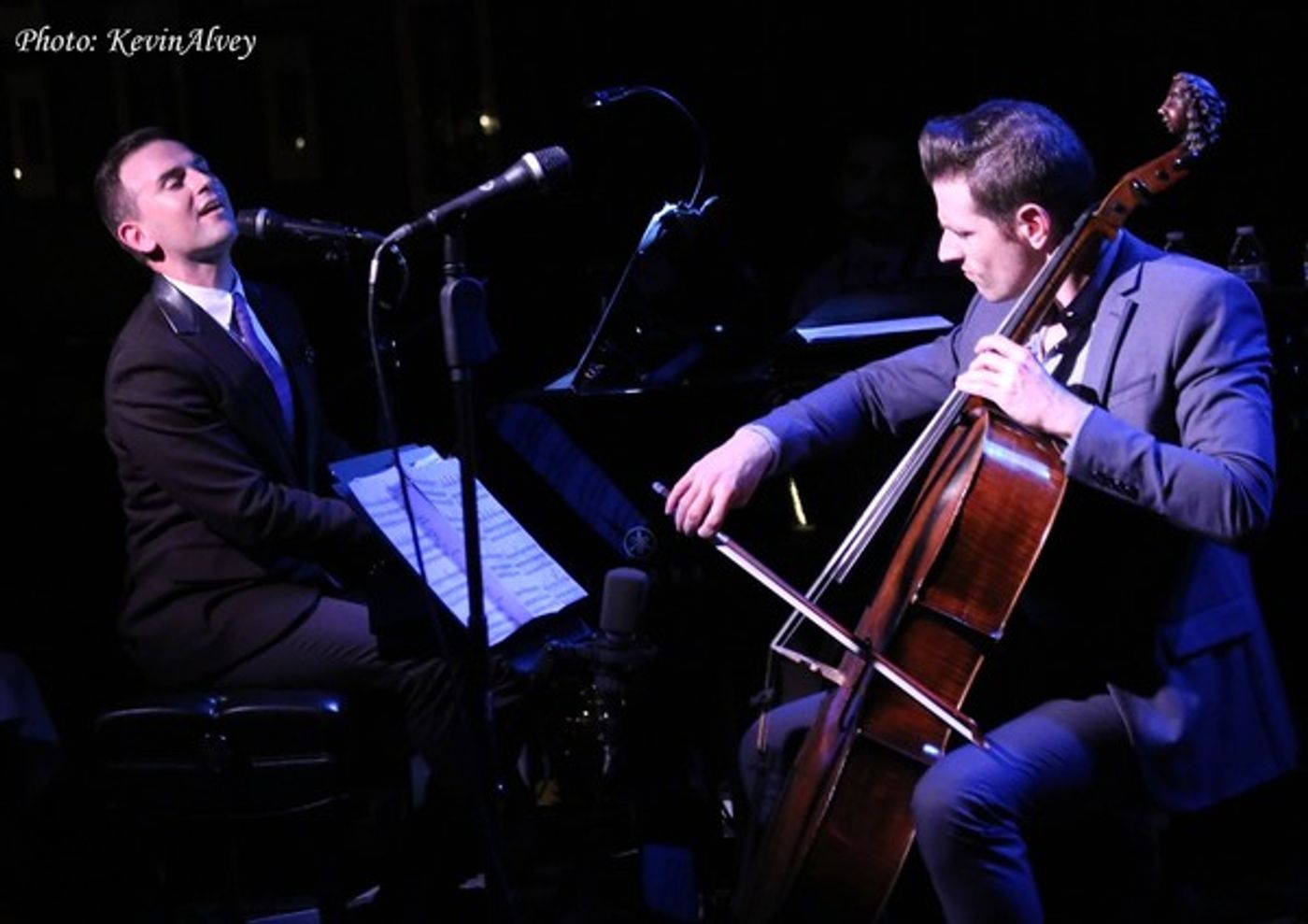 Photo Flash: Daniel Reichard Celebrates FRIENDS, ACQUAINTANCES, AND STRANGERS at Birdland  Image