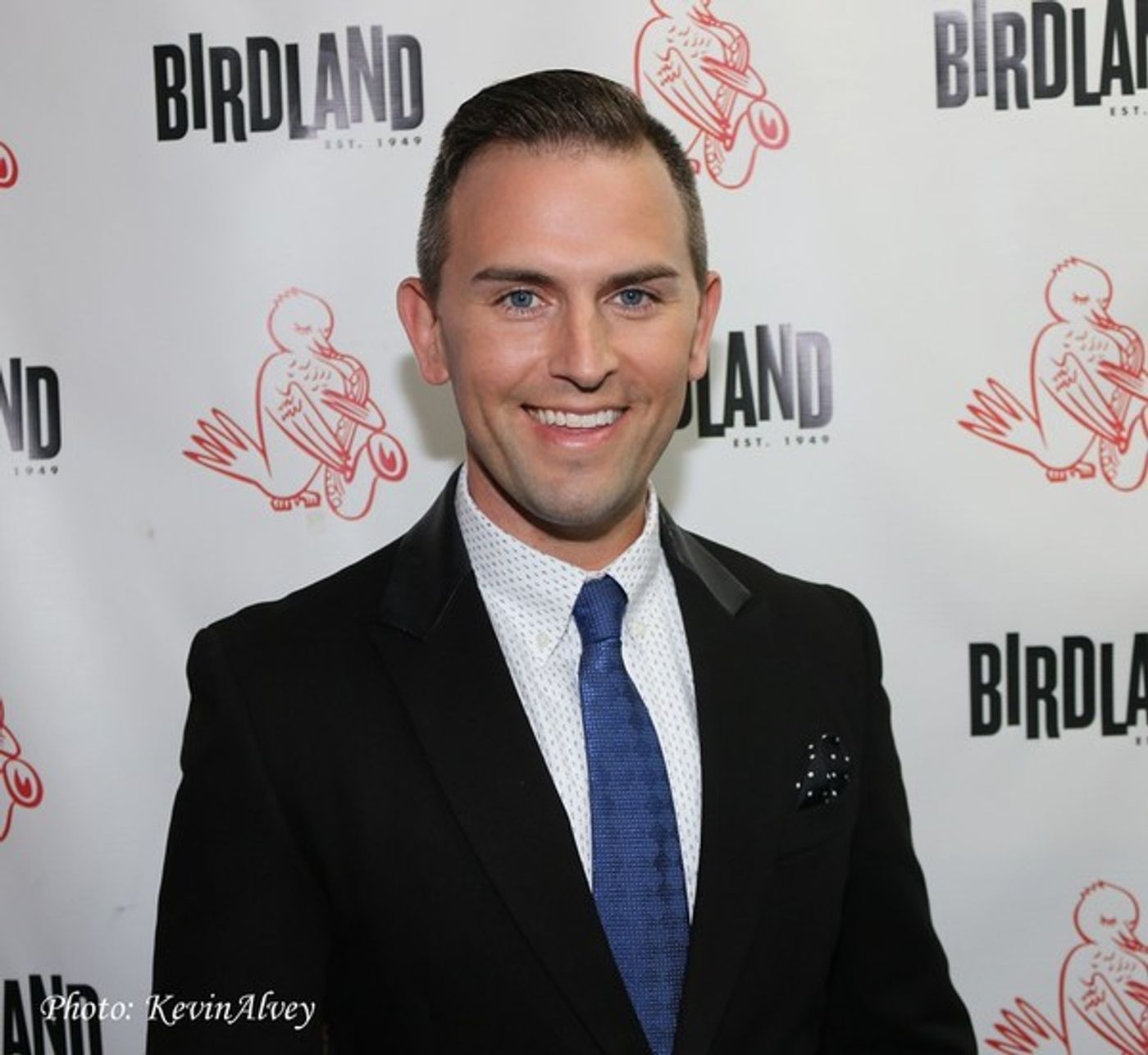 Photo Flash: Daniel Reichard Celebrates FRIENDS, ACQUAINTANCES, AND STRANGERS at Birdland  Image