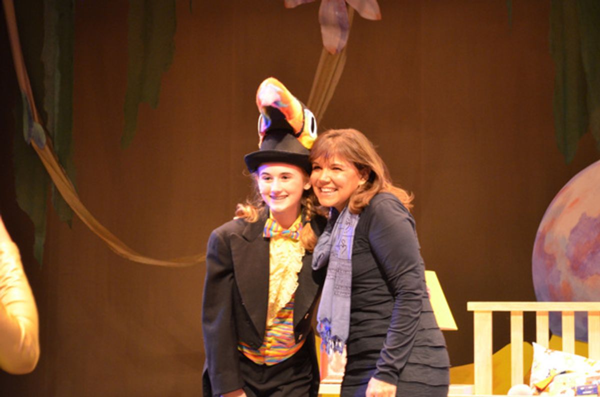 Lisa McCourt at I LOVE YOU, STINKY FACE Author Lisa McCourt Visits Stages Theatre Company