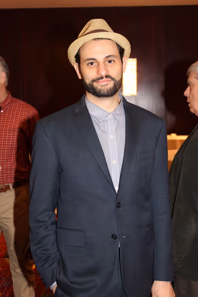 Arian Moayed Photo