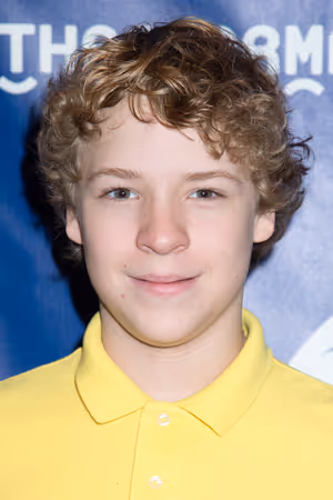 Baylee Littrell Photo