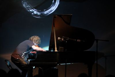 Peter Manning Robinson Photo