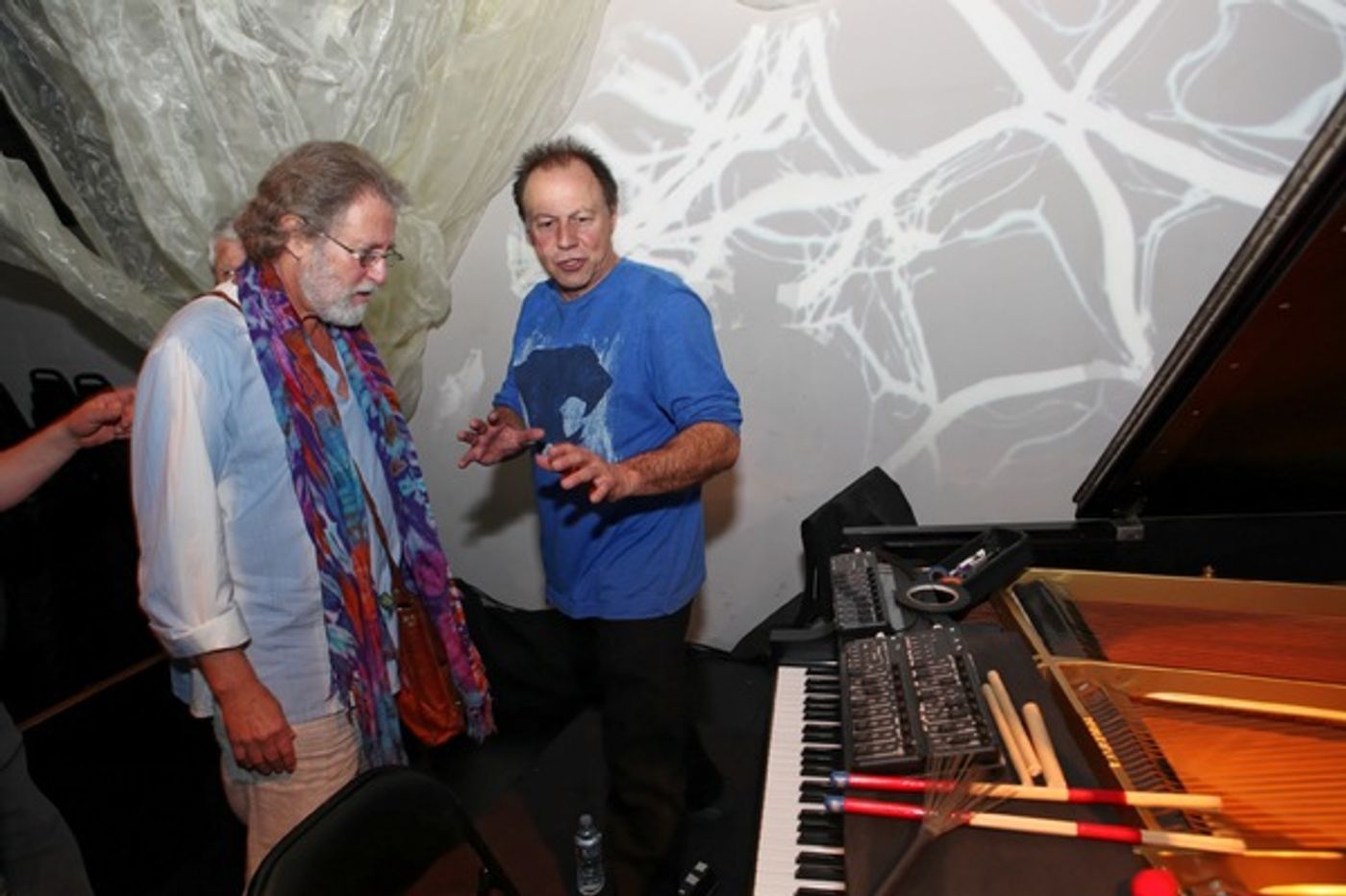 Photo Flash: Peter Manning Robinson Debuts THE REFRACTOR PIANO CONCERT at Bergamot Station Image