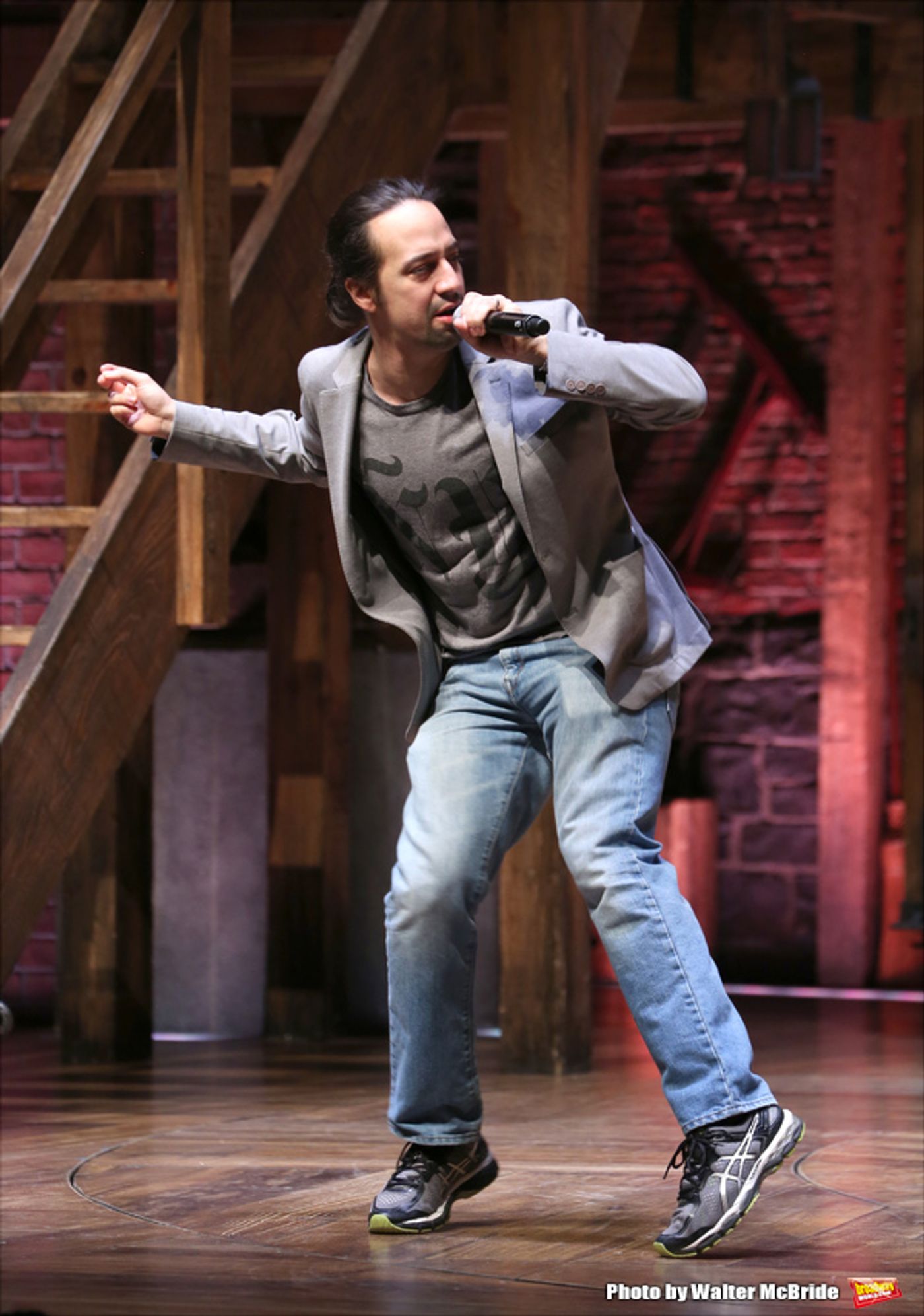 Photo Coverage: NYC High School Students Arrive for HAMILTON's Next #EduHam!  Image