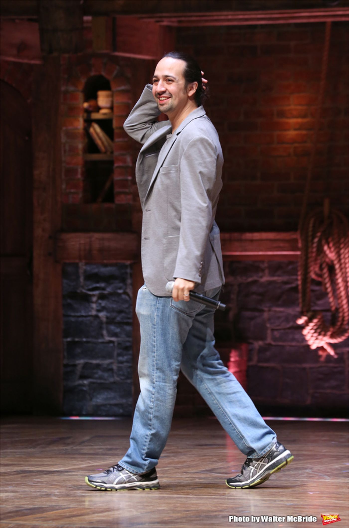 Photo Coverage: NYC High School Students Arrive for HAMILTON's Next #EduHam! Photo Coverage: NYC High School Students Arrive for HAMILTON's Next #EduHam! Image