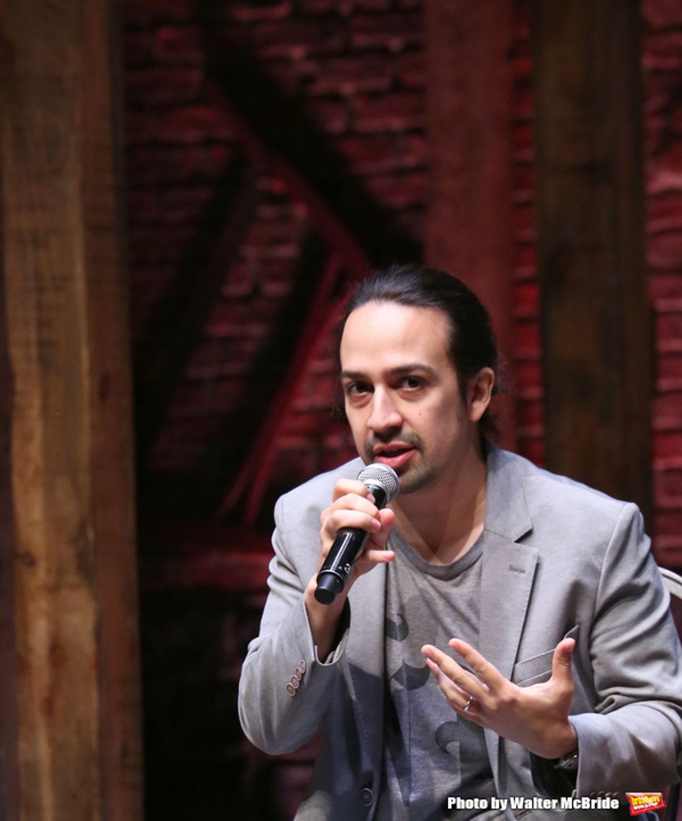 Photo Coverage: NYC High School Students Arrive for HAMILTON's Next #EduHam!  Image